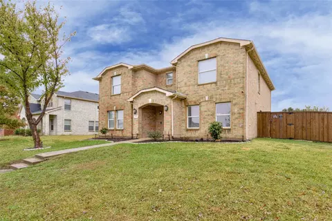 115 Tiger Trl, Cedar Hill, TX 75104