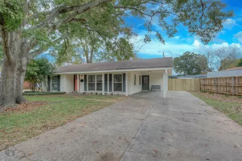 3415 Reily Ln, Shreveport, LA 71105