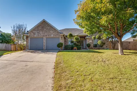 7 Dobree Ct, Mansfield, TX 76063