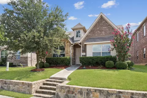 5857 Burgundy Rose Dr, Fort Worth, TX 76123