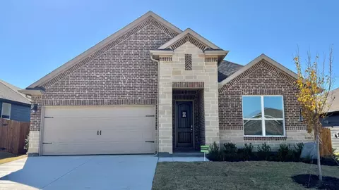 2600 Goldfinch Dr, Denton, TX 76205