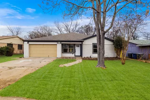 4031 Mehalia Dr, Dallas, TX 75241