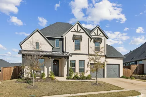 4308 Turnout Trl, Aubrey, TX 76227