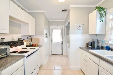 Entry Way - 2708 Proctor Ave, Waco, TX 76708 photo 1 of 1