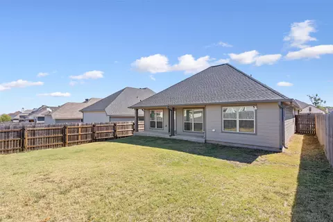 Exterior - 10204 Driskill Dr, Waco, TX 76708 photo 6 of 8