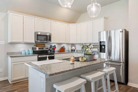 Kitchen - 10204 Driskill Dr, Waco, TX 76708 photo 1 of 4