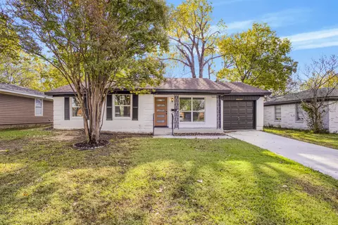 1730 Buena Vista St, Mesquite, TX 75149