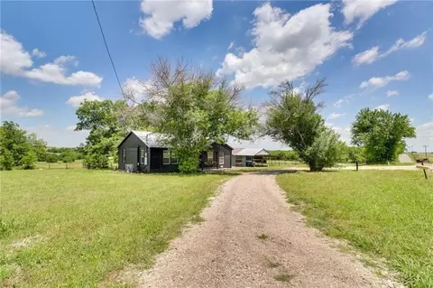 3911 Southwinds Dr, Lorena, TX 76655 photo 8