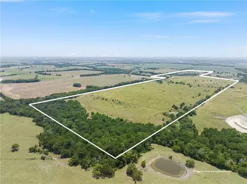 3911 Southwinds Dr, Lorena, TX 76655 photo 3