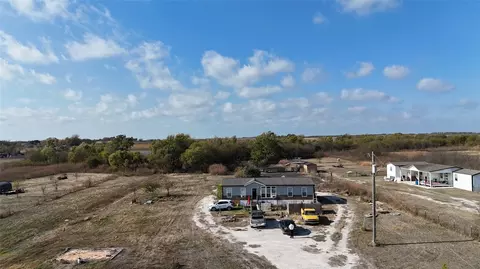 596 Hcr 1350 W, Hillsboro, TX 76645