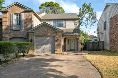 1608 Creek Bank Ln #Q, Arlington, TX 76014