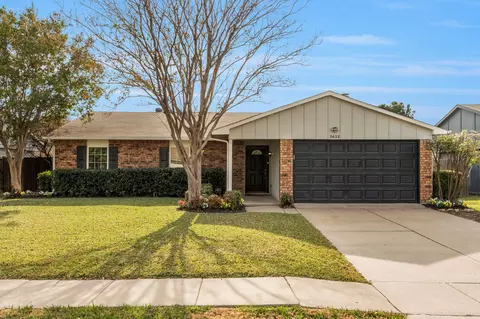 5652 Phelps St, The Colony, TX 75056