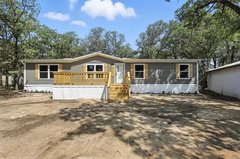 152 Jody Ln, Azle, TX 76020