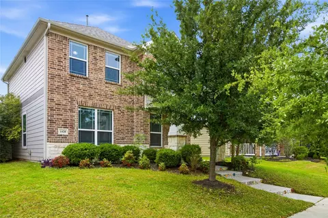 1420 Bull St, Aubrey, TX 76227