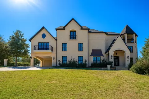 2422 Creekwood Dr, Cedar Hill, TX 75104