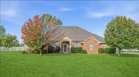 12361 Park Ridge Trl, Fort Worth, TX 76179
