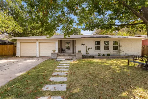 4809 Waldron Ave, Fort Worth, TX 76133