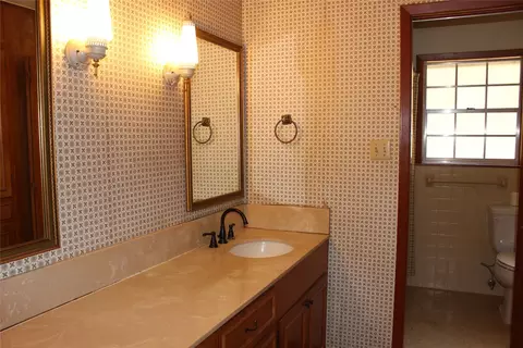 1401 Hinton St, Minden, LA 71055 photo 13