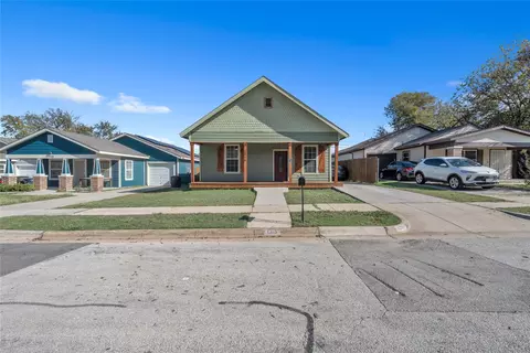 1315 Stewart St, Fort Worth, TX 76104