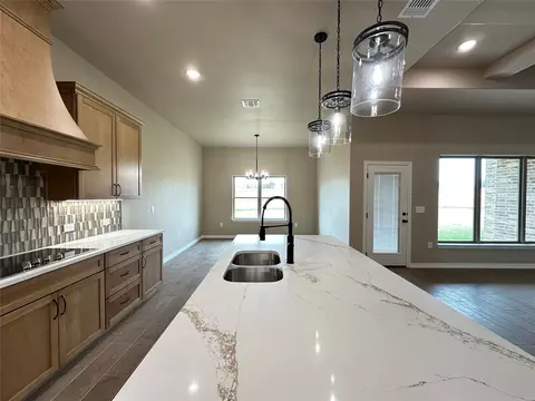 405 Rusty Spur, Lorena, TX 76655 photo 14