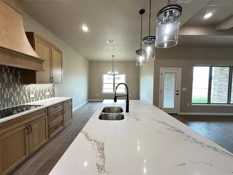 405 Rusty Spur, Lorena, TX 76655 photo 13
