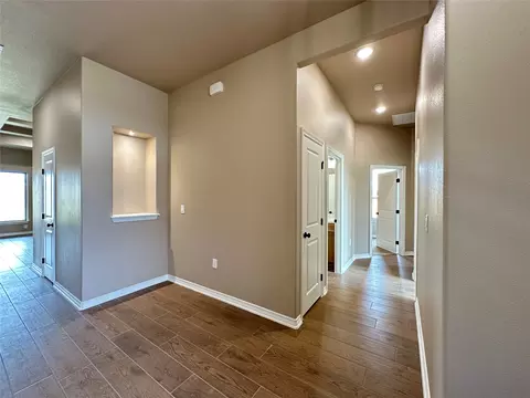 405 Rusty Spur, Lorena, TX 76655 photo 3
