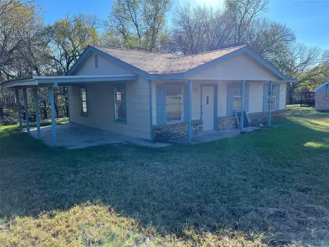 3711 Greenwood Rd, Weatherford, TX 76088