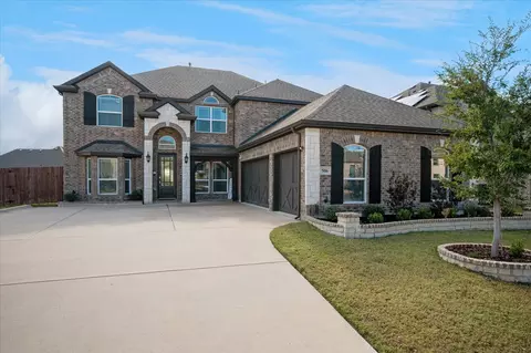 506 Crestview Dr, Midlothian, TX 76065