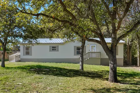 331 Prairie Ln, Azle, TX 76020