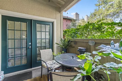 8601 Park Ln #612, Dallas, TX 75231