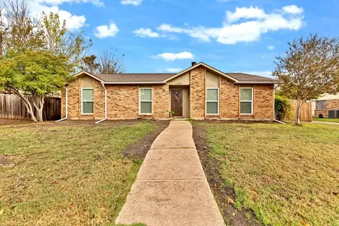 1105 Bass Dr, Plano, TX 75025