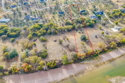 11008 Orchards Blvd, Cleburne, TX 76033