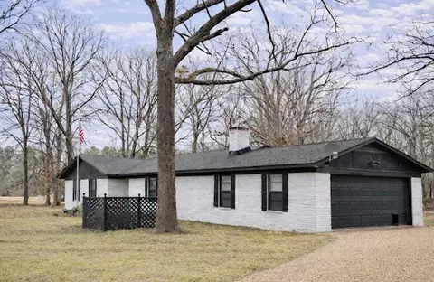 333 County Road 43200, Powderly, TX 75473