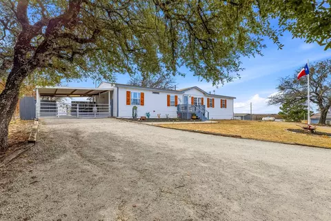176 Kinbrook Ln, Weatherford, TX 76087