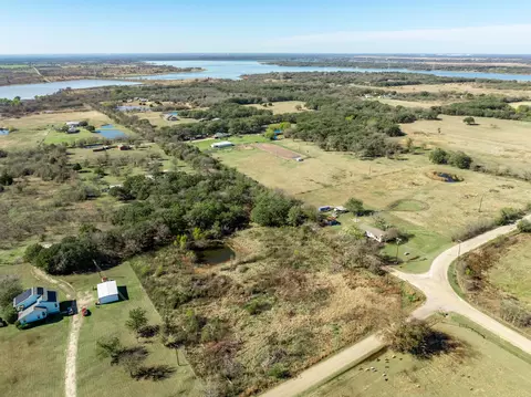 2159 Old Mart Lake Rd, Waco, TX 76705