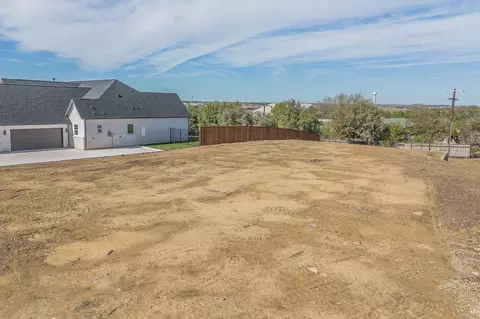 101 Bel Grand Rd, Haslet, TX 76052