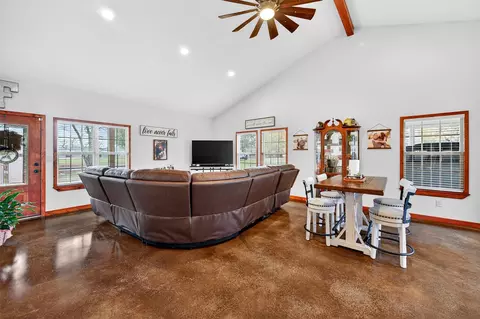 Living - 203 Mockingbird St, Ector, TX 75439 photo 3 of 3