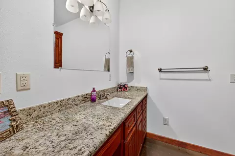 Bath - 203 Mockingbird St, Ector, TX 75439 photo 1 of 4