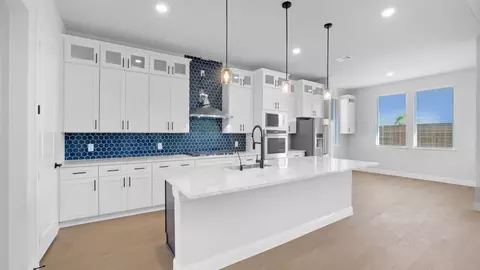 1608 Keneipp Rd, Carrollton, TX 75006