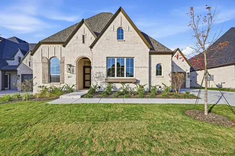 914 Roys Dr, Rockwall, TX 75087