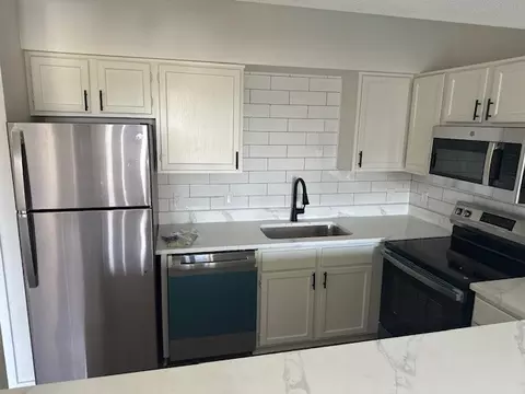 6108 Abrams Rd #127, Dallas, TX 75231