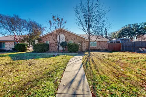 626 Kingston Pl, Garland, TX 75043