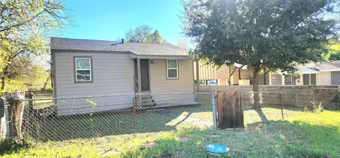 8525 Oak Haven Ln, Dallas, TX 75217