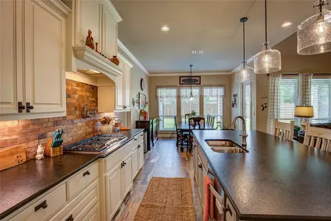 1025 Sinopa St, Caddo Mills, TX 75135