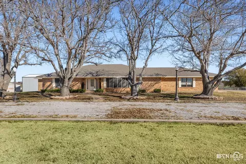 12445 Hwy 148 Hwy, Henrietta, TX 76365
