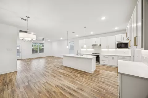 10832 Eva Mae Blvd, Midlothian, TX 76065 photo 11