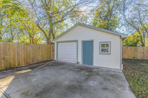 Other - 3112 N 29th St, Waco, TX 76708 photo 7 of 10