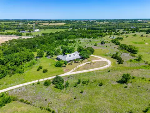 831 Cullins Rd, Rockwall, TX 75032