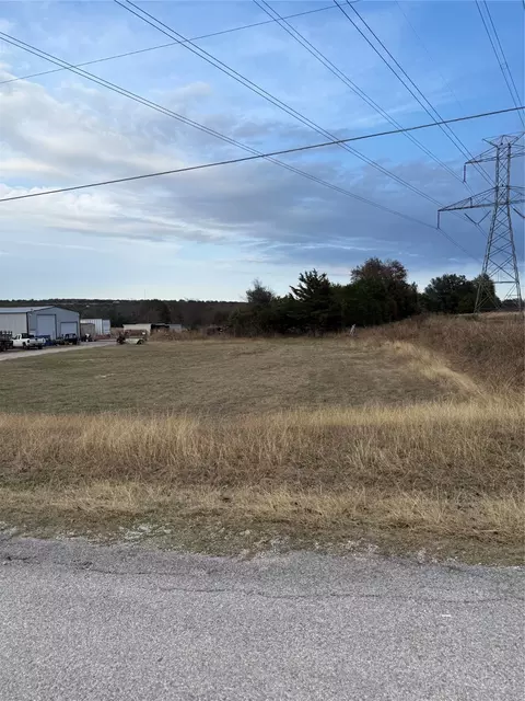103 La Estada Dr, Weatherford, TX 76088