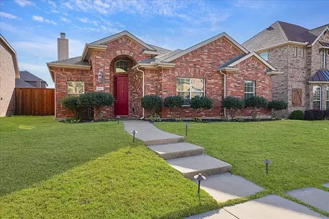 682 Crockett Dr, Lavon, TX 75166